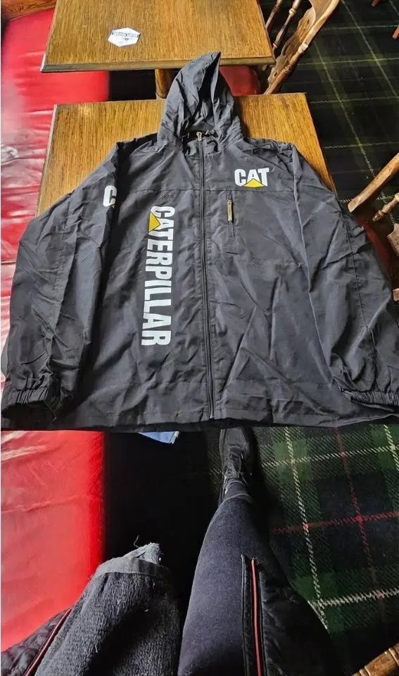 Caterpillar Exclusive Logo Waterproof Windbreaker Outdoor Jacket Detachable Hood photo review