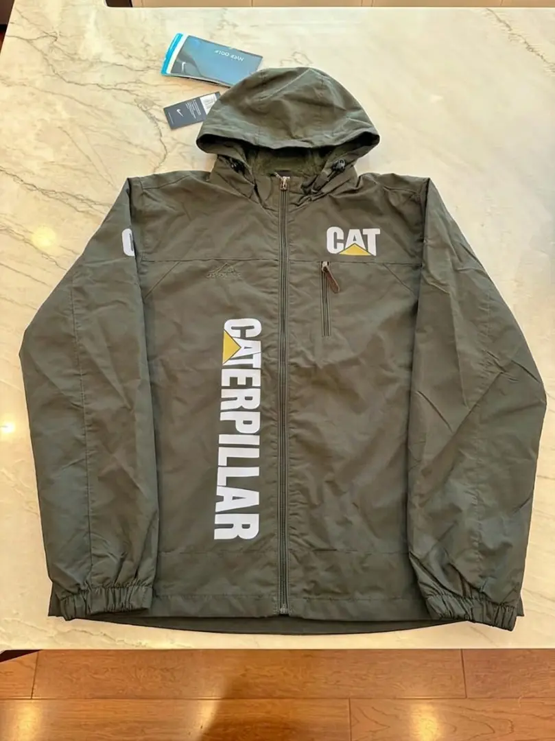 Caterpillar Exclusive Logo Waterproof Windbreaker Outdoor Jacket Detachable Hood photo review